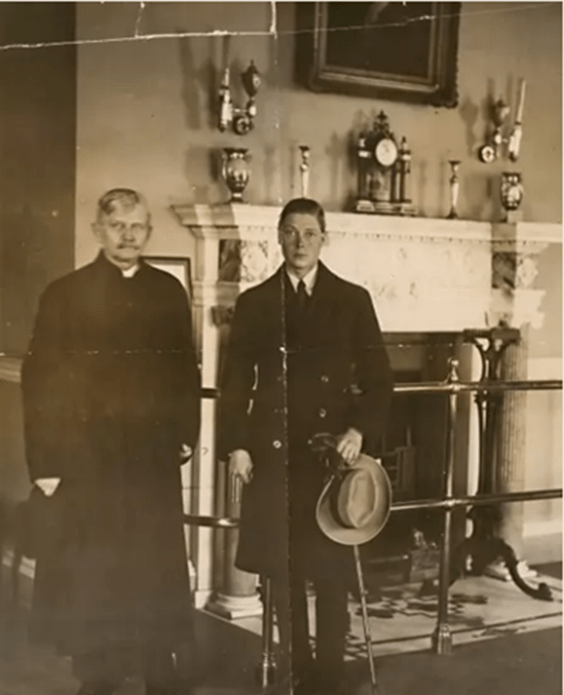 This image has an empty alt attribute; its file name is image020.png