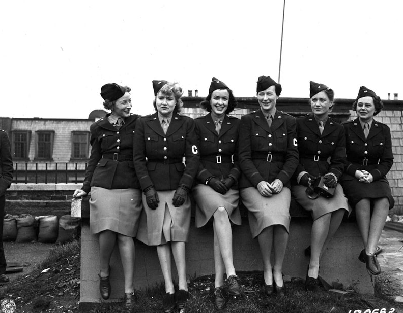 This image has an empty alt attribute; its file name is image055.png